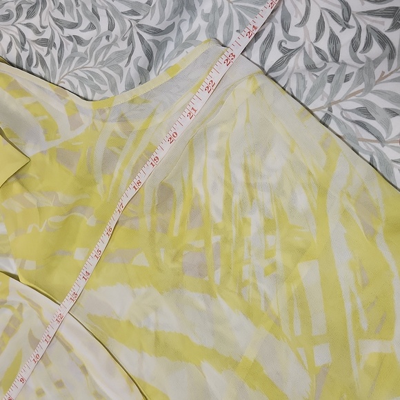 Lane Bryant sheer blouse, size 18 - Picture 8 of 9